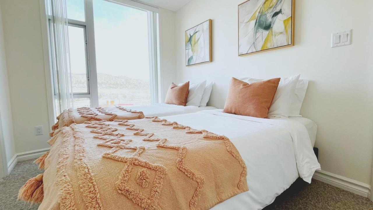 Downtown Waterfront Kelowna Oasis Newly Renovated 2Bed 2Bath Lägenhet Exteriör bild