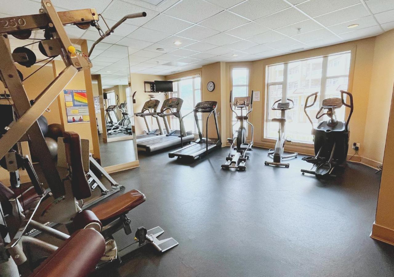 Downtown Waterfront Kelowna Oasis Newly Renovated 2Bed 2Bath Lägenhet Exteriör bild