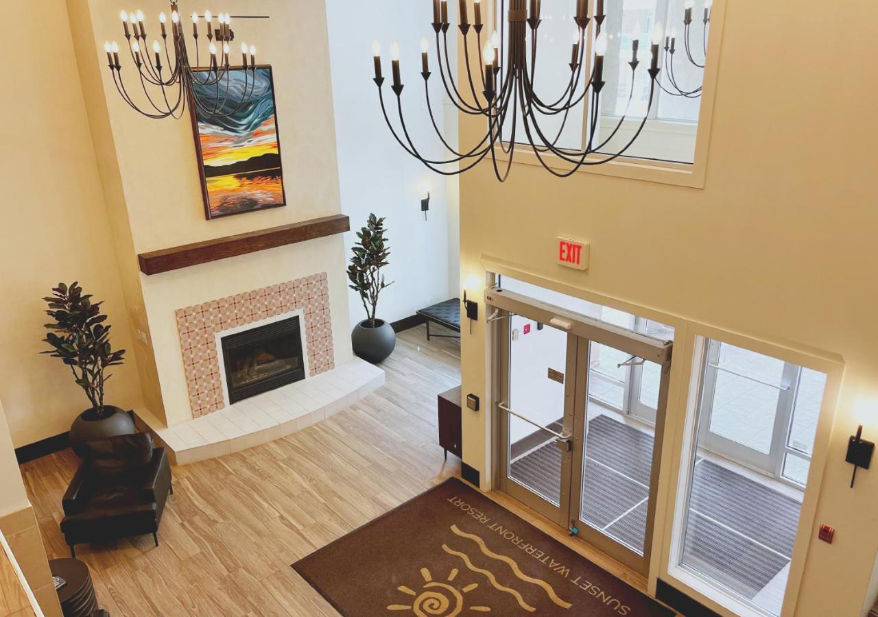 Downtown Waterfront Kelowna Oasis Newly Renovated 2Bed 2Bath Lägenhet Exteriör bild
